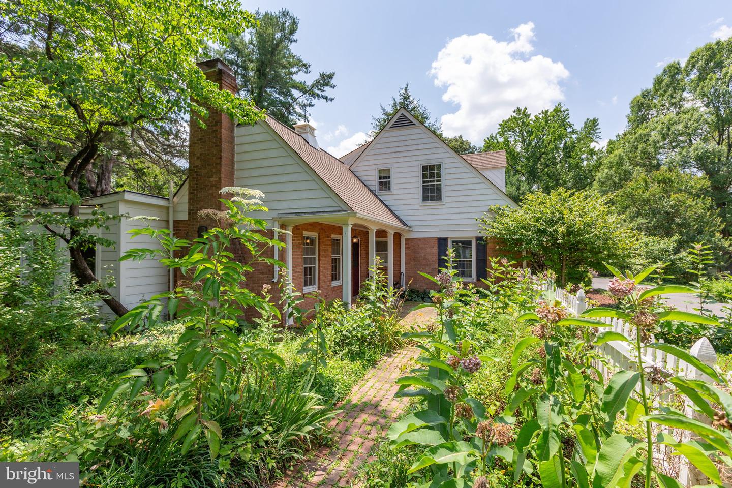 12 Nelson Street, Fredericksburg