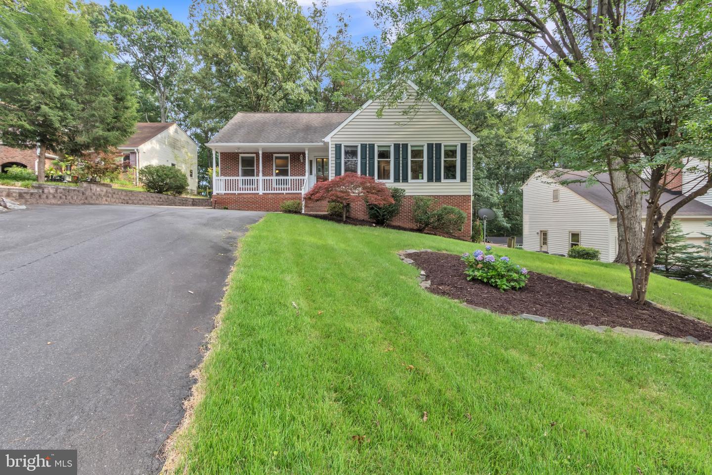 1041 Portugal Drive, Stafford
