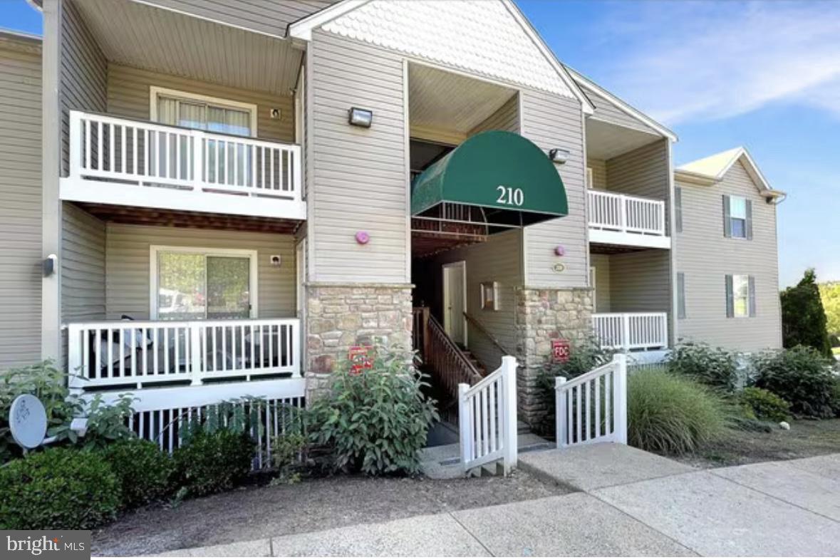 210 Wild Oak Lane #203, Stafford