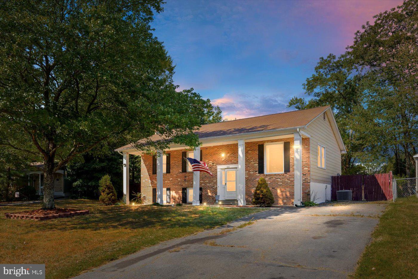 106 Raintree, Stafford