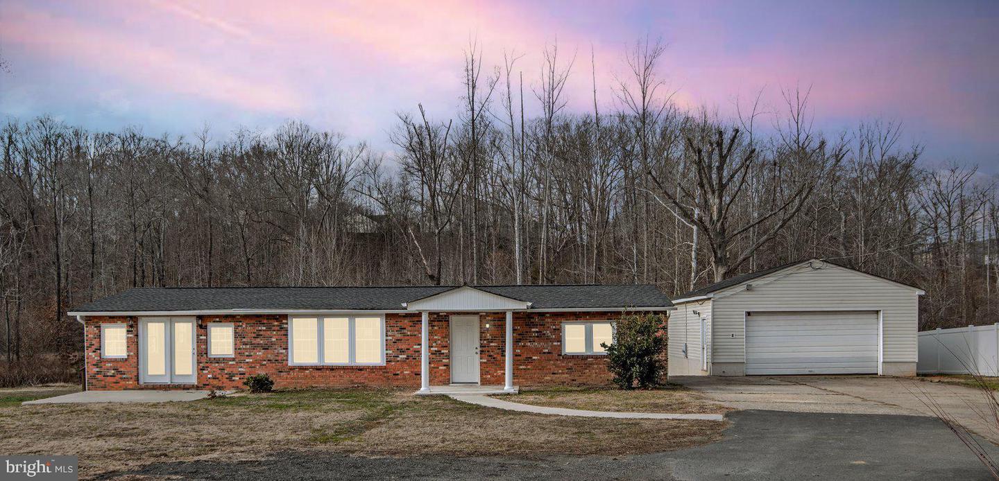 27 Truslow Road, Fredericksburg