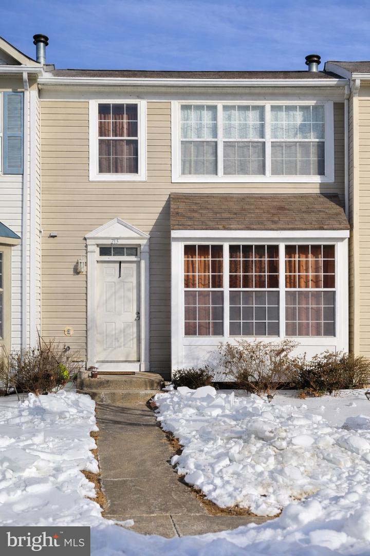213 Lakeview Court, Stafford