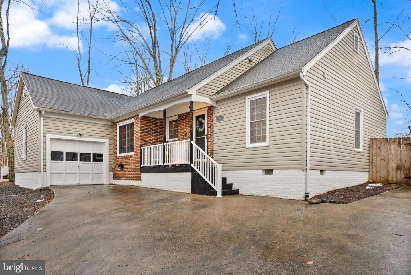 207 Midshipman Circle, Stafford