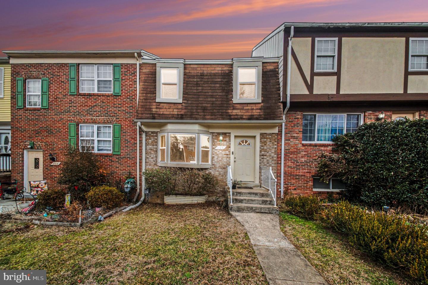 1106 Thomas Jefferson Place, Fredericksburg