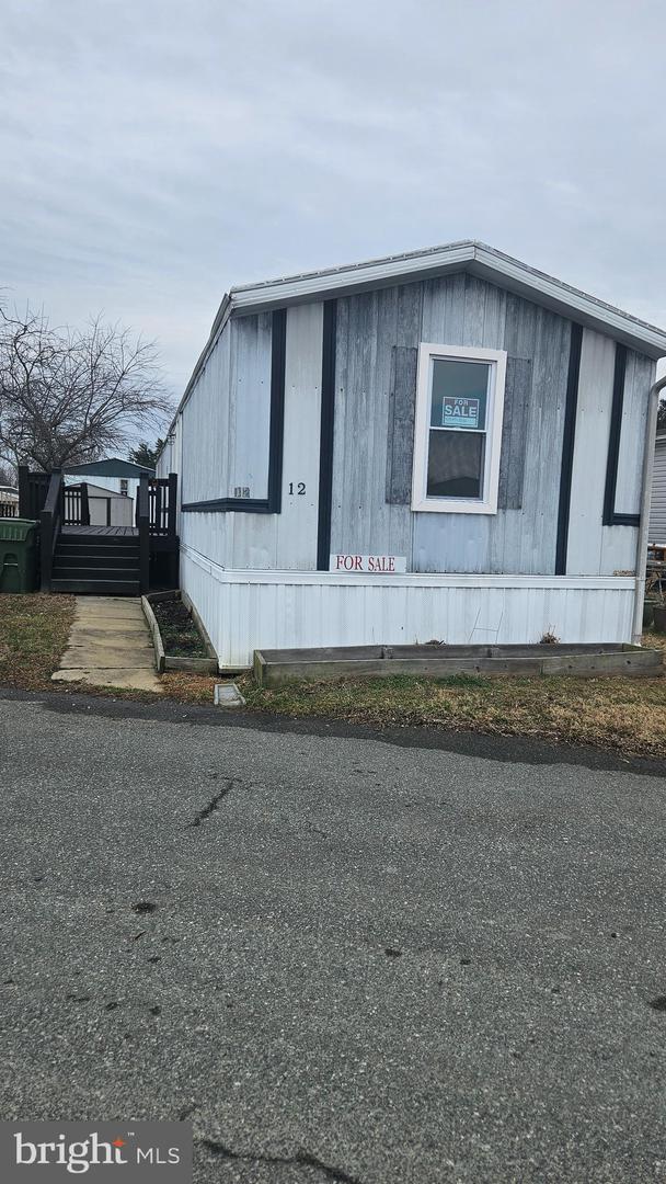12 Susan St