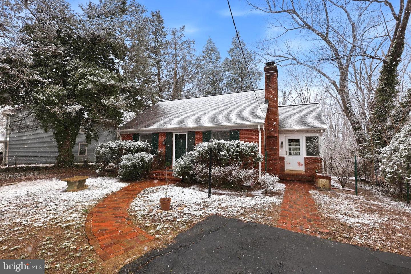 1007 Manning Drive