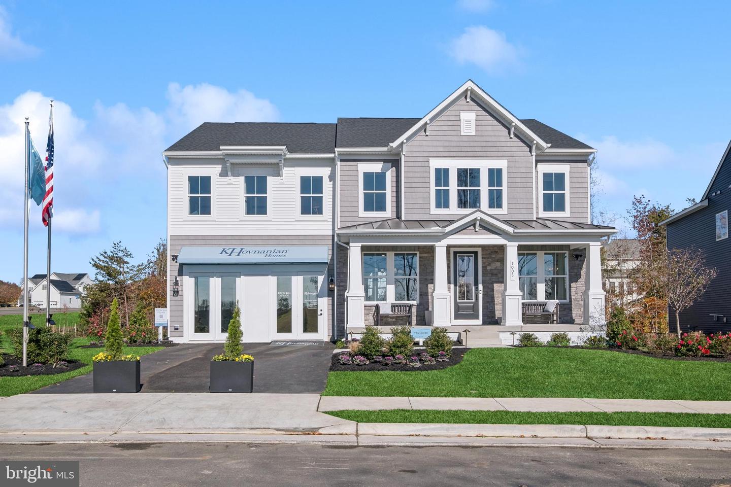 1005 Broad Lake Drive