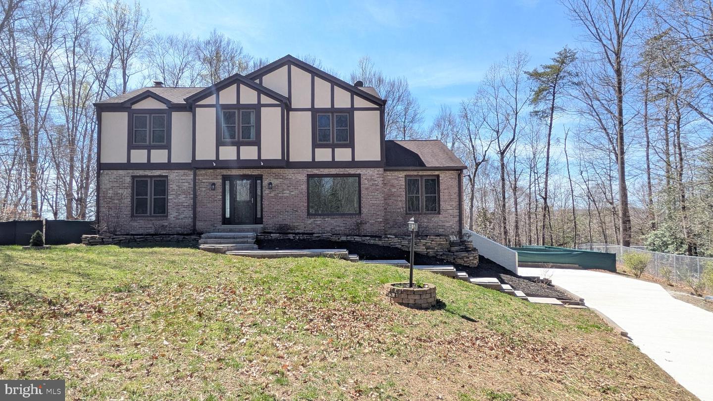 205 Admiral Cove, Stafford
