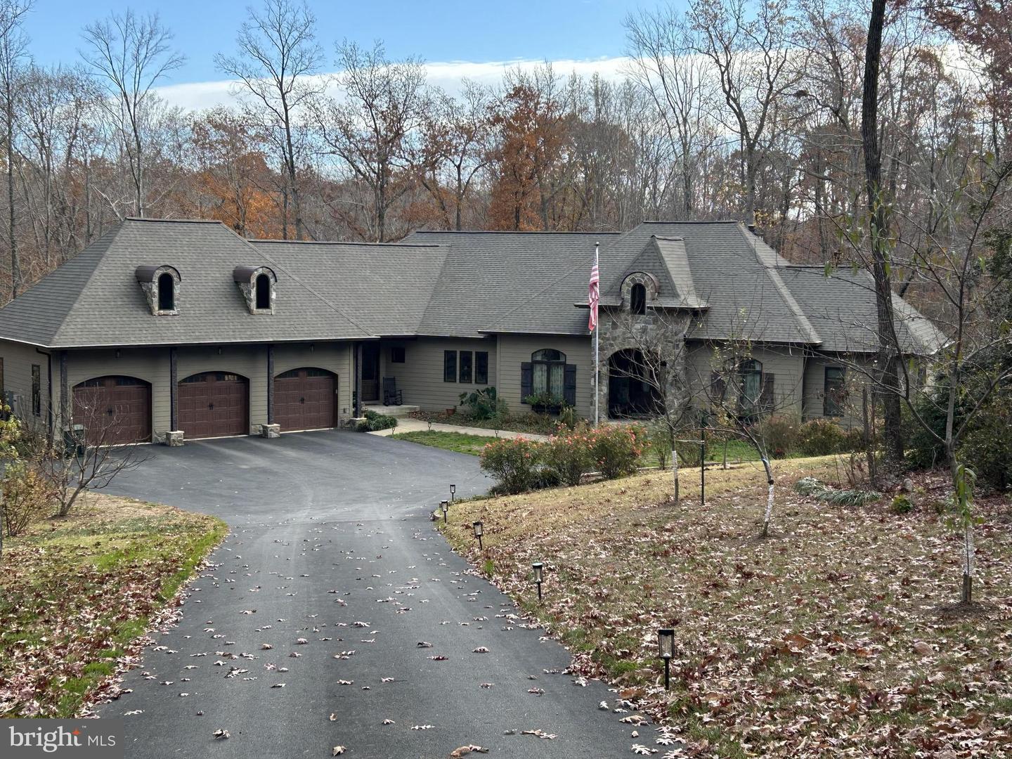 2342 Courthouse Road
