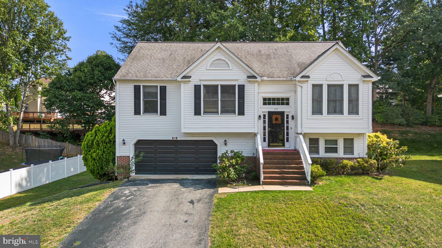 45 Lawhorn Rd