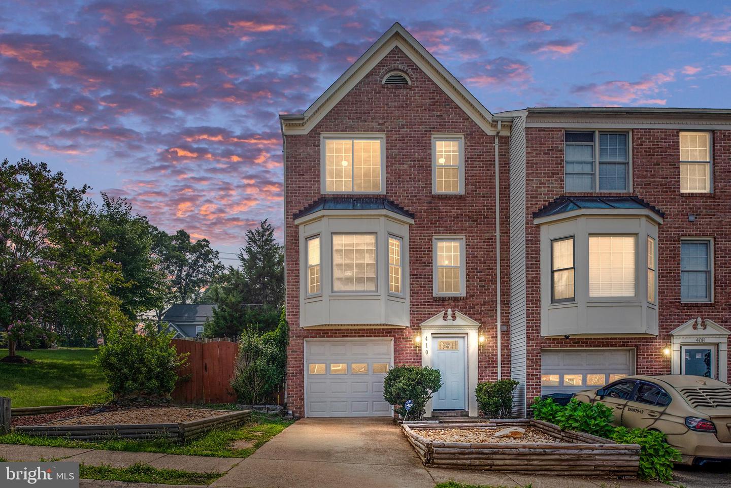 410 Fair Oaks Avenue, Stafford