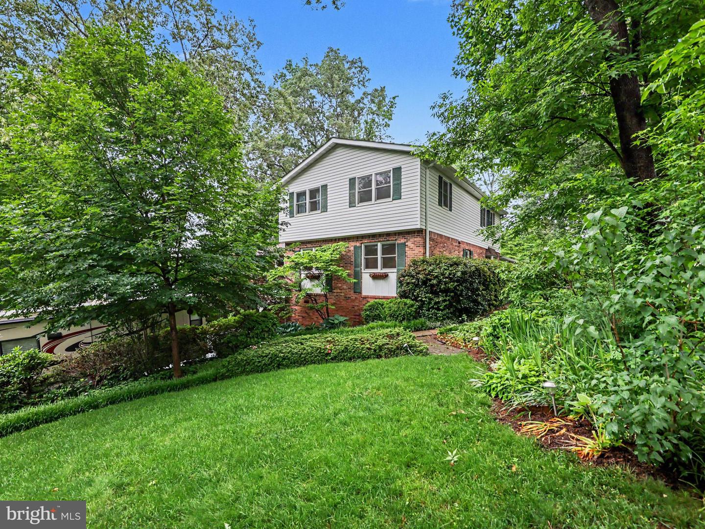 213 Mast Cove