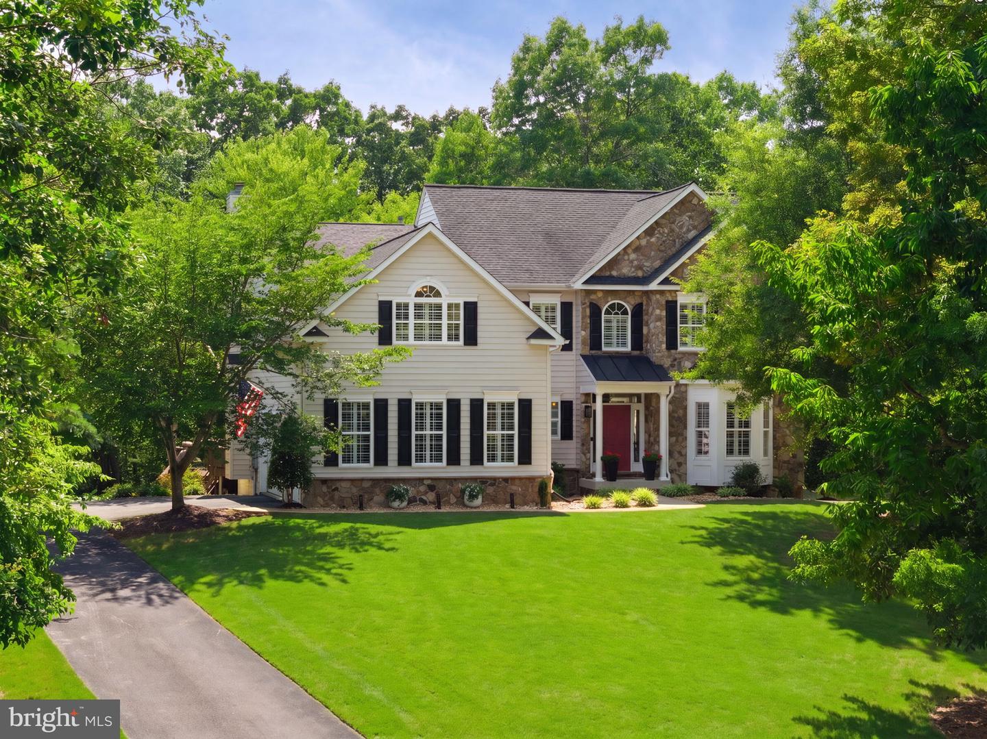 335 Gentle Breeze Circle