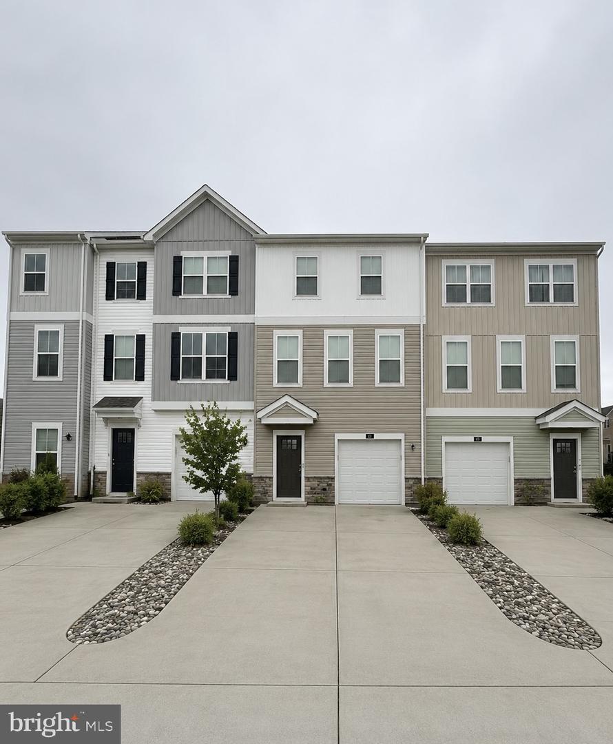 402 Honeyberry Lane