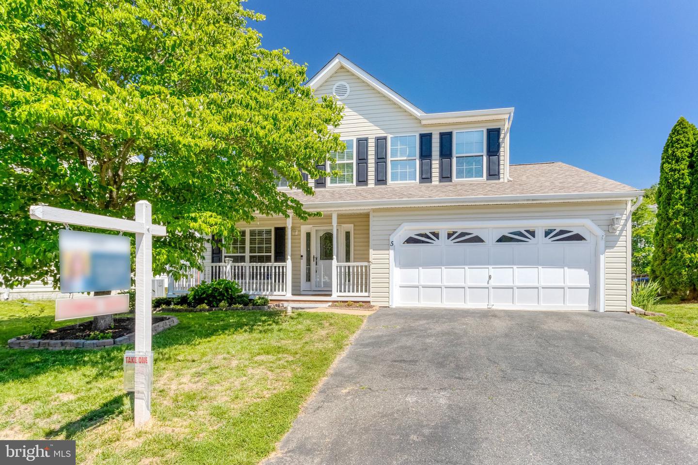5 Peachy Court