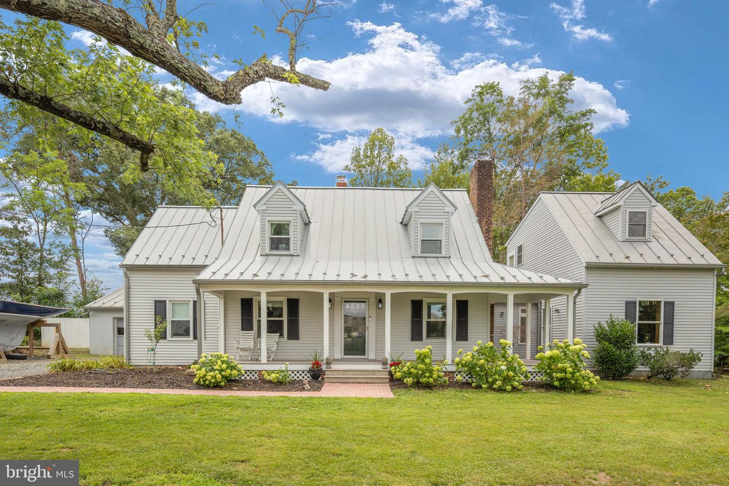 1372 Courthouse Road