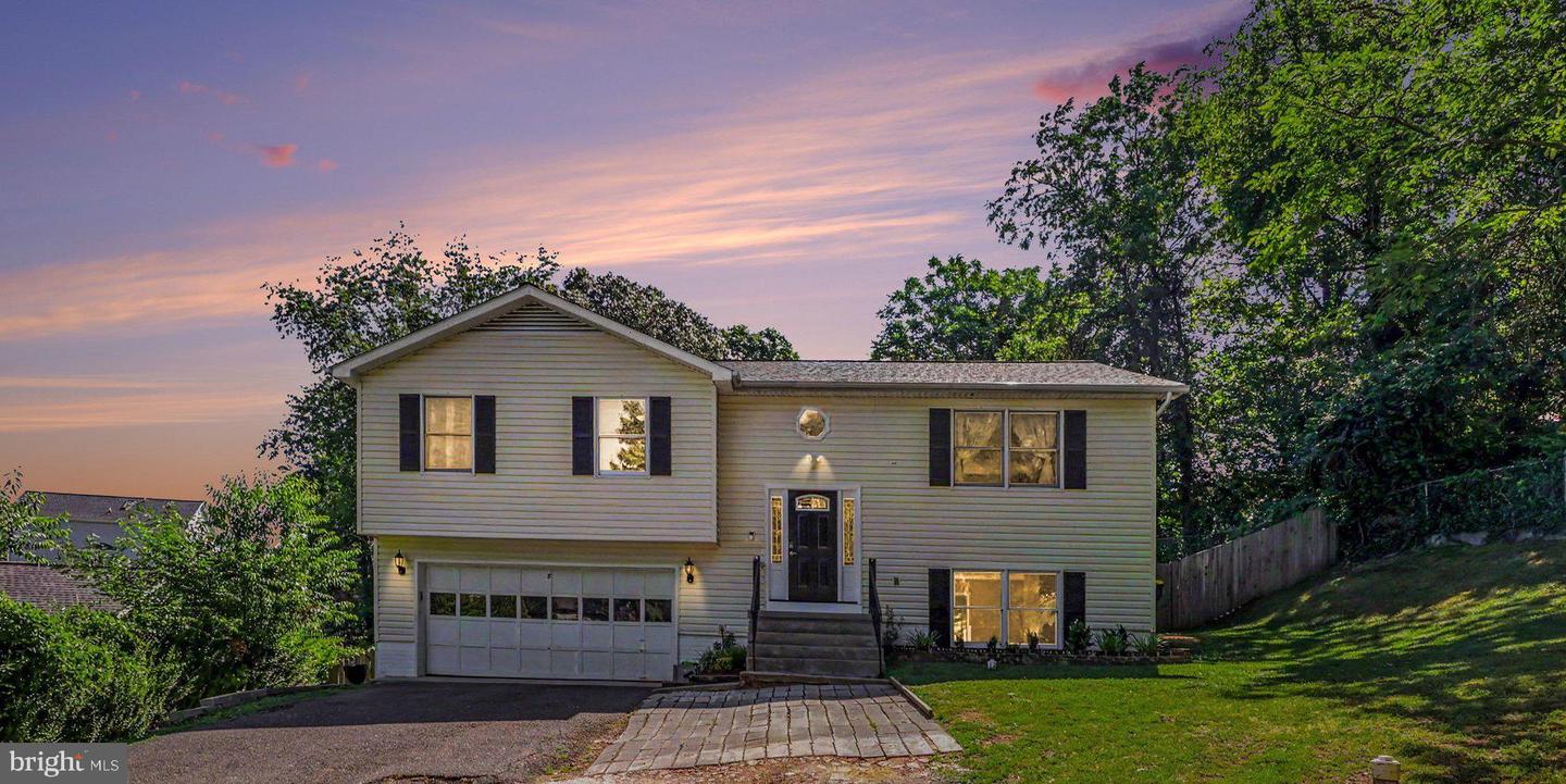 8 B Vue Avenue