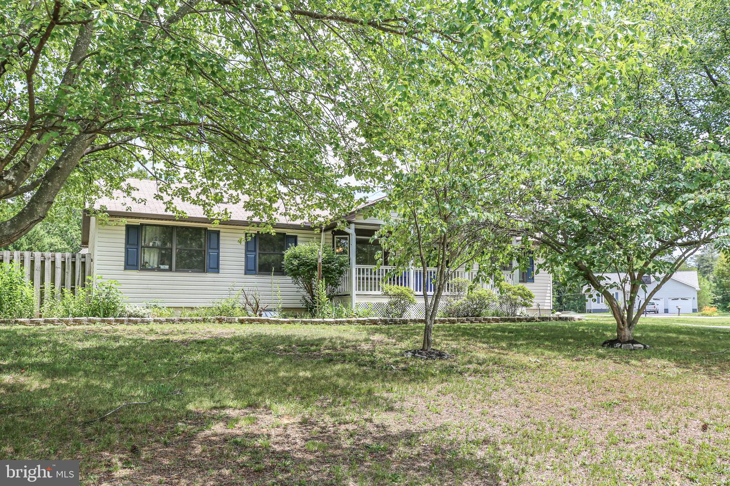 808 Cresthill Road