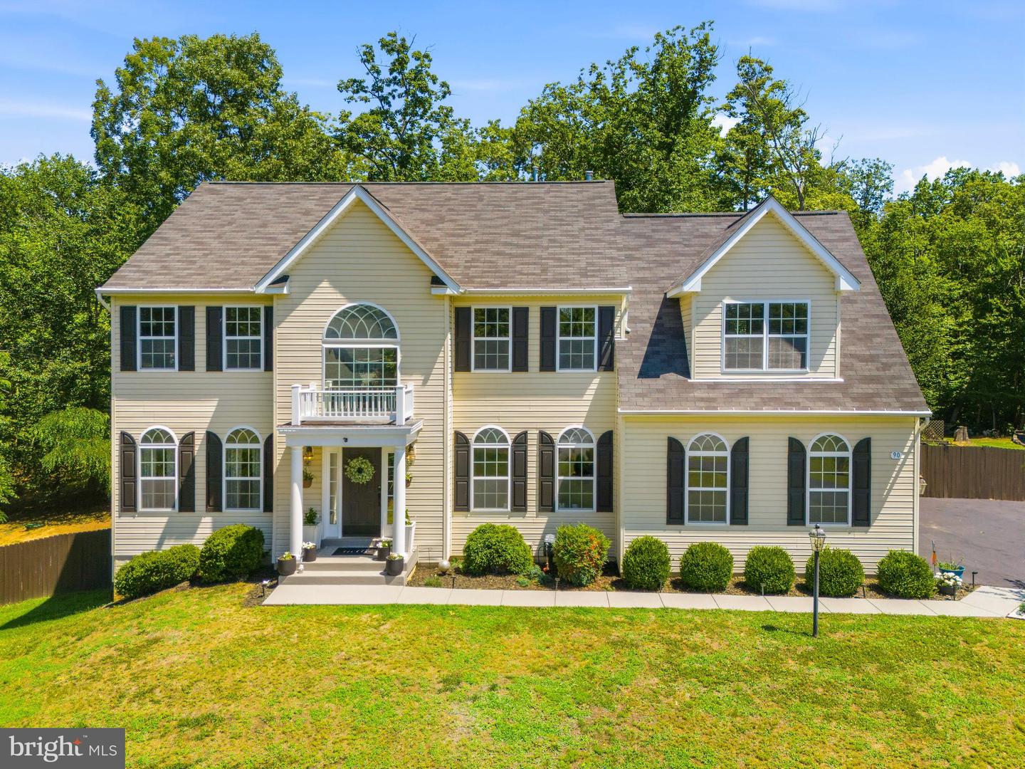 90 Maplewood Drive