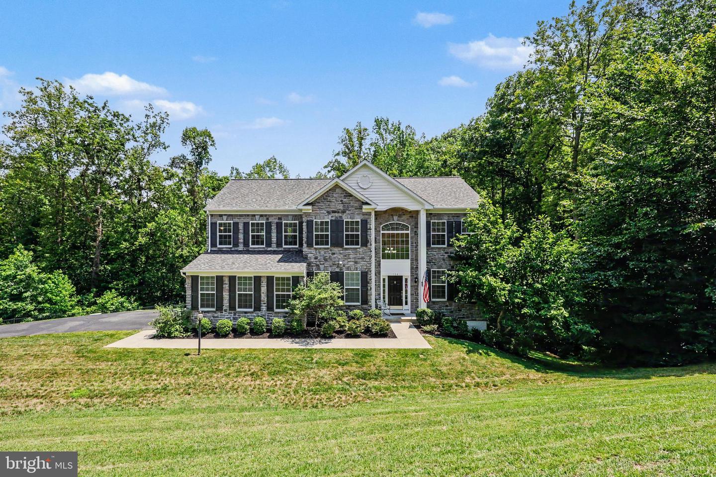 124 Brittany Manor Way