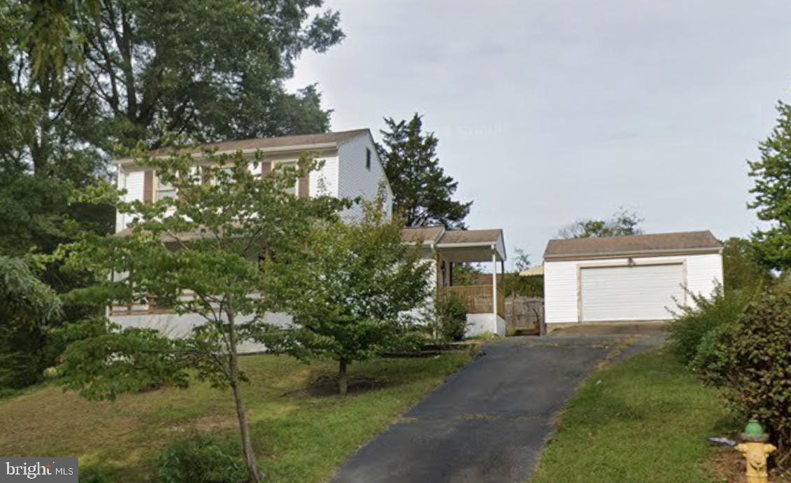2 Mills Court