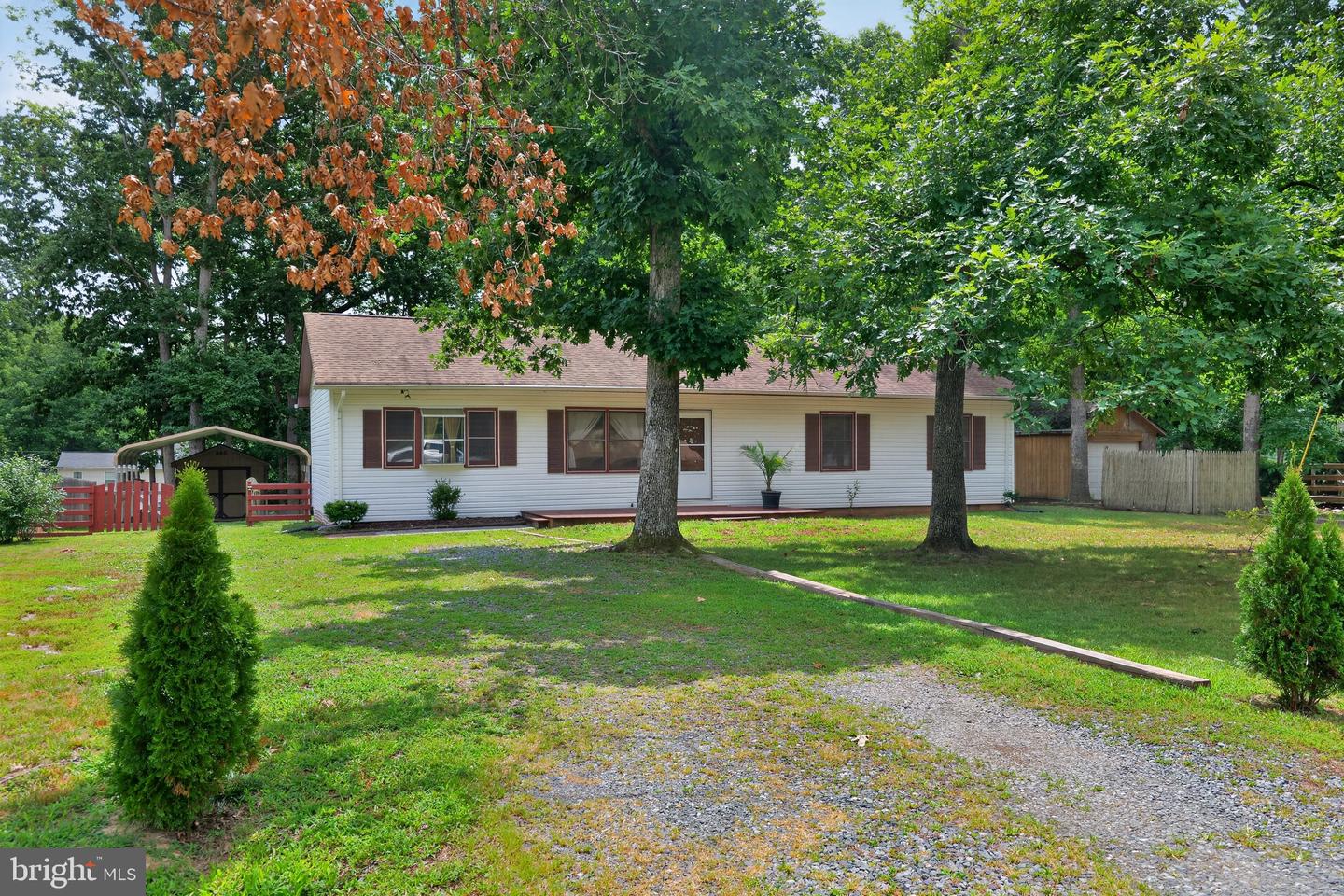 9 Breezy Hill Drive