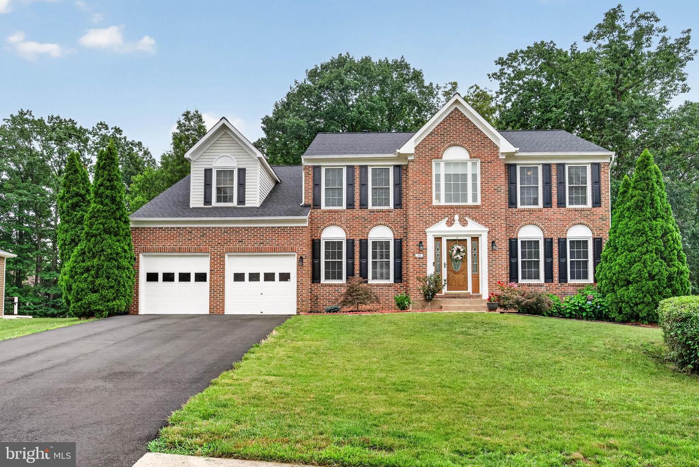 76 Cardinal Forest Drive
