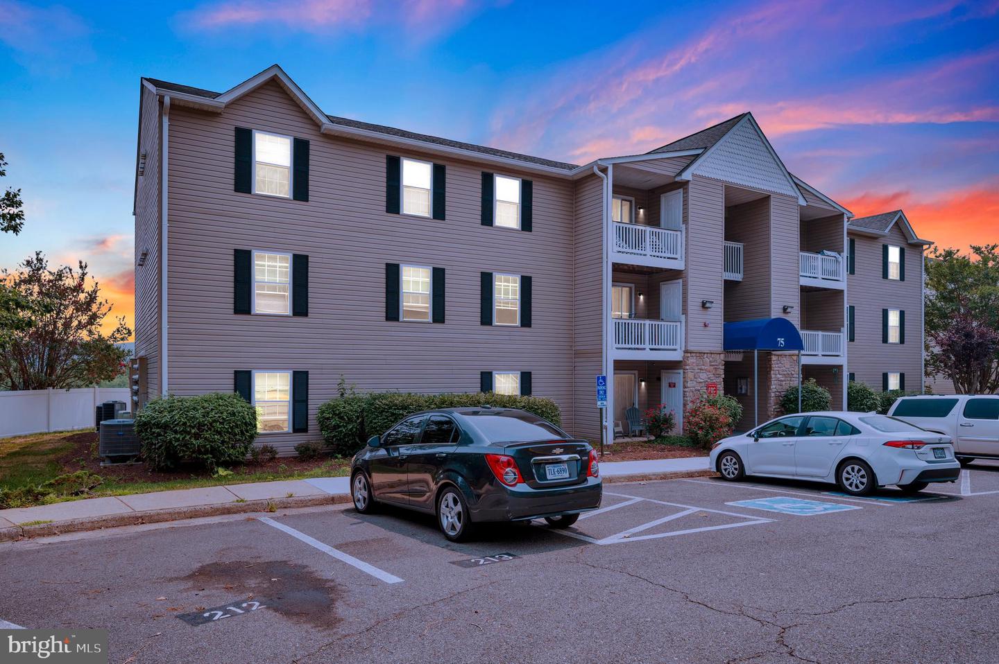 75 Fern Oak Circle #303, Stafford