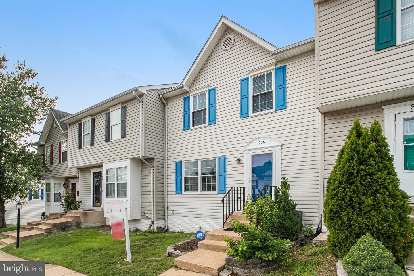 906 Kings Crest Drive, Stafford