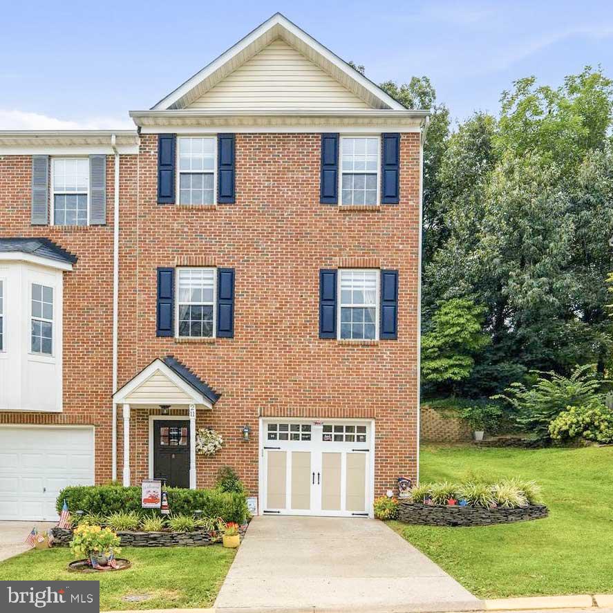 211 Shaw Court