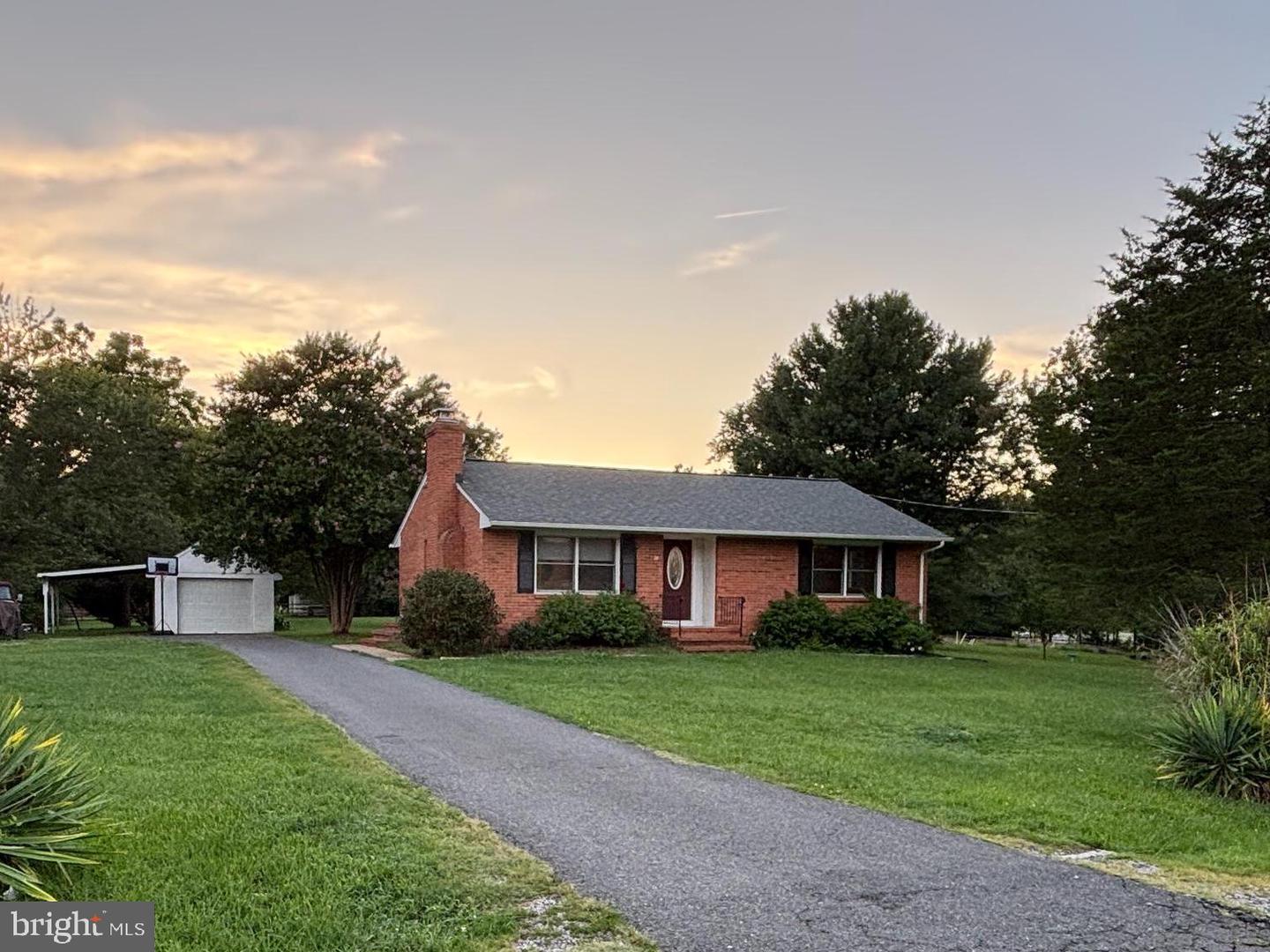28 Manse Road
