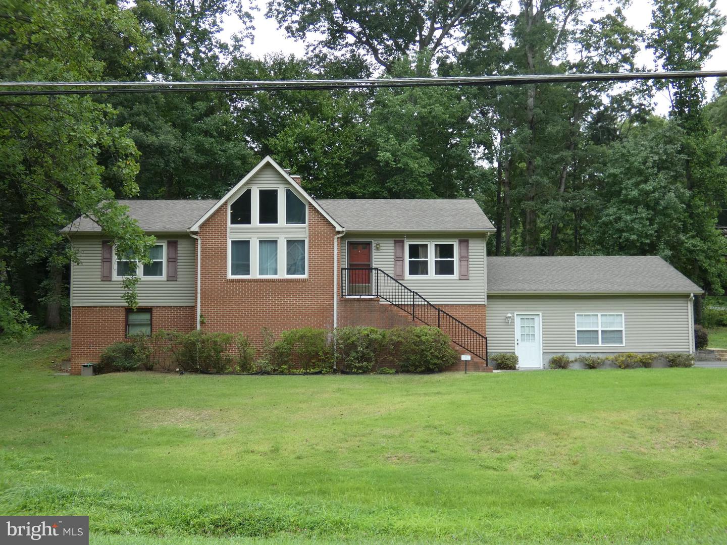 1000 Columbus Drive