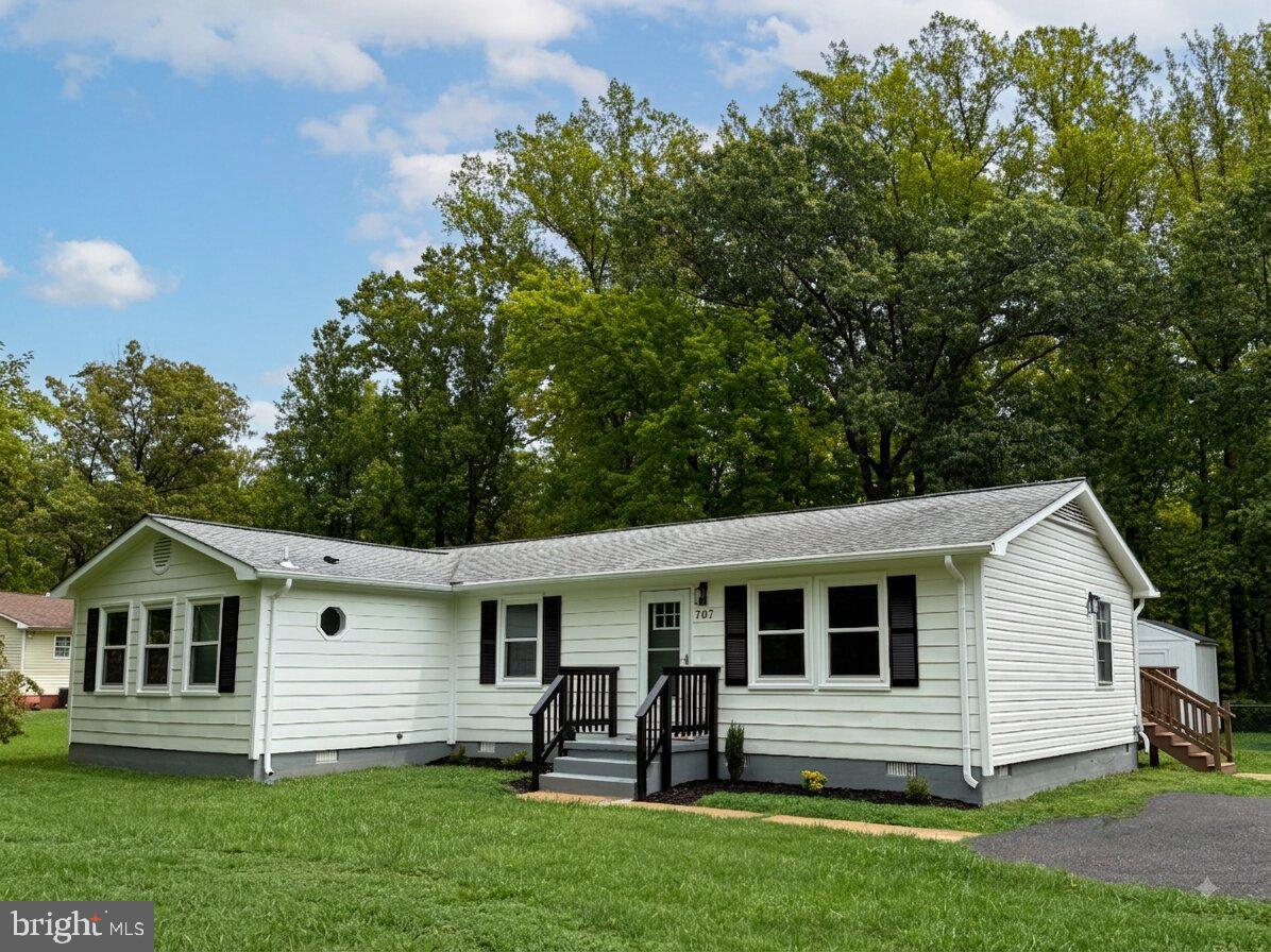 707 Holly Corner Road