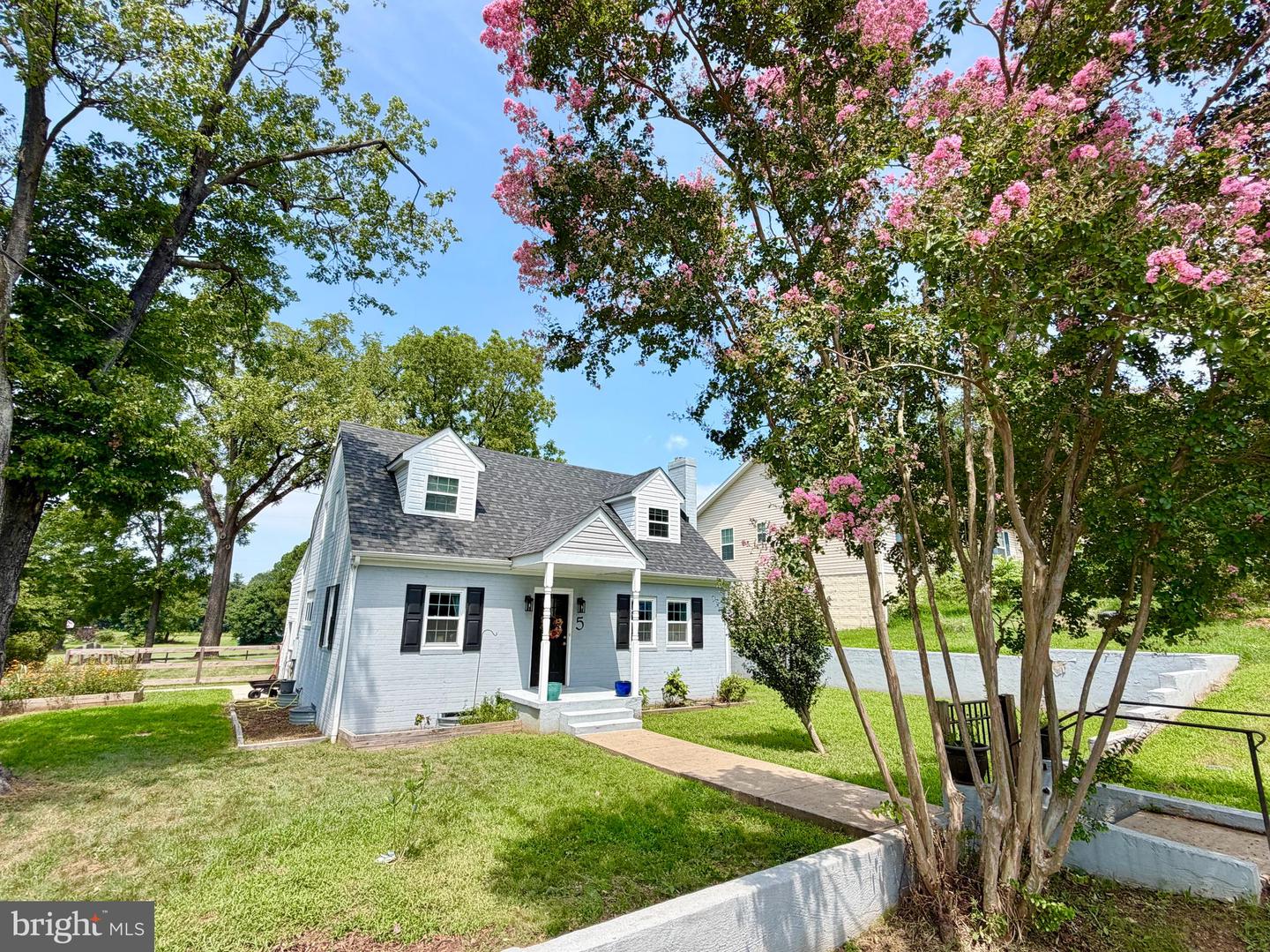 5 Graham Street