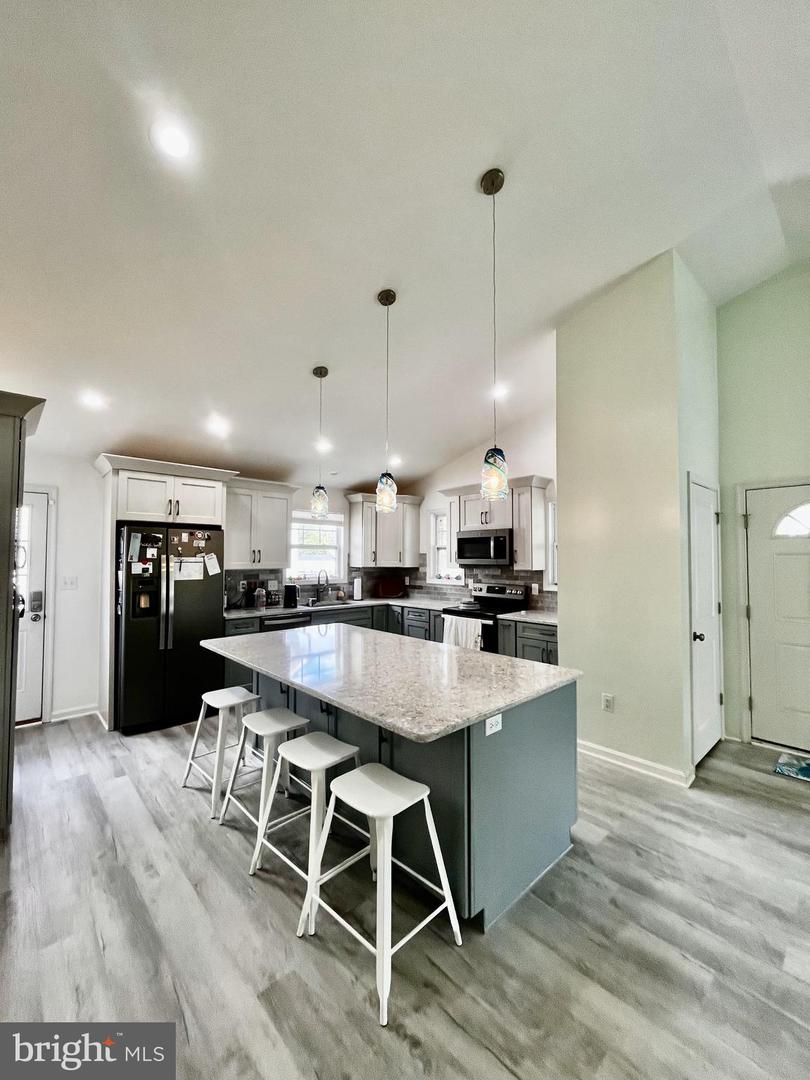 527 Monroe Bay Avenue, Colonial Beach