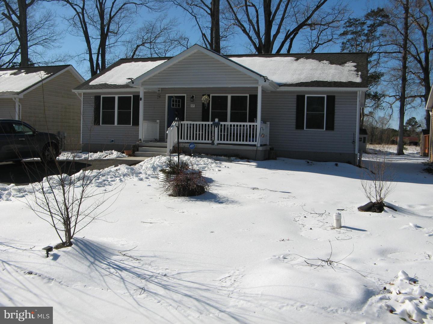 57 Oak Lane, Colonial Beach