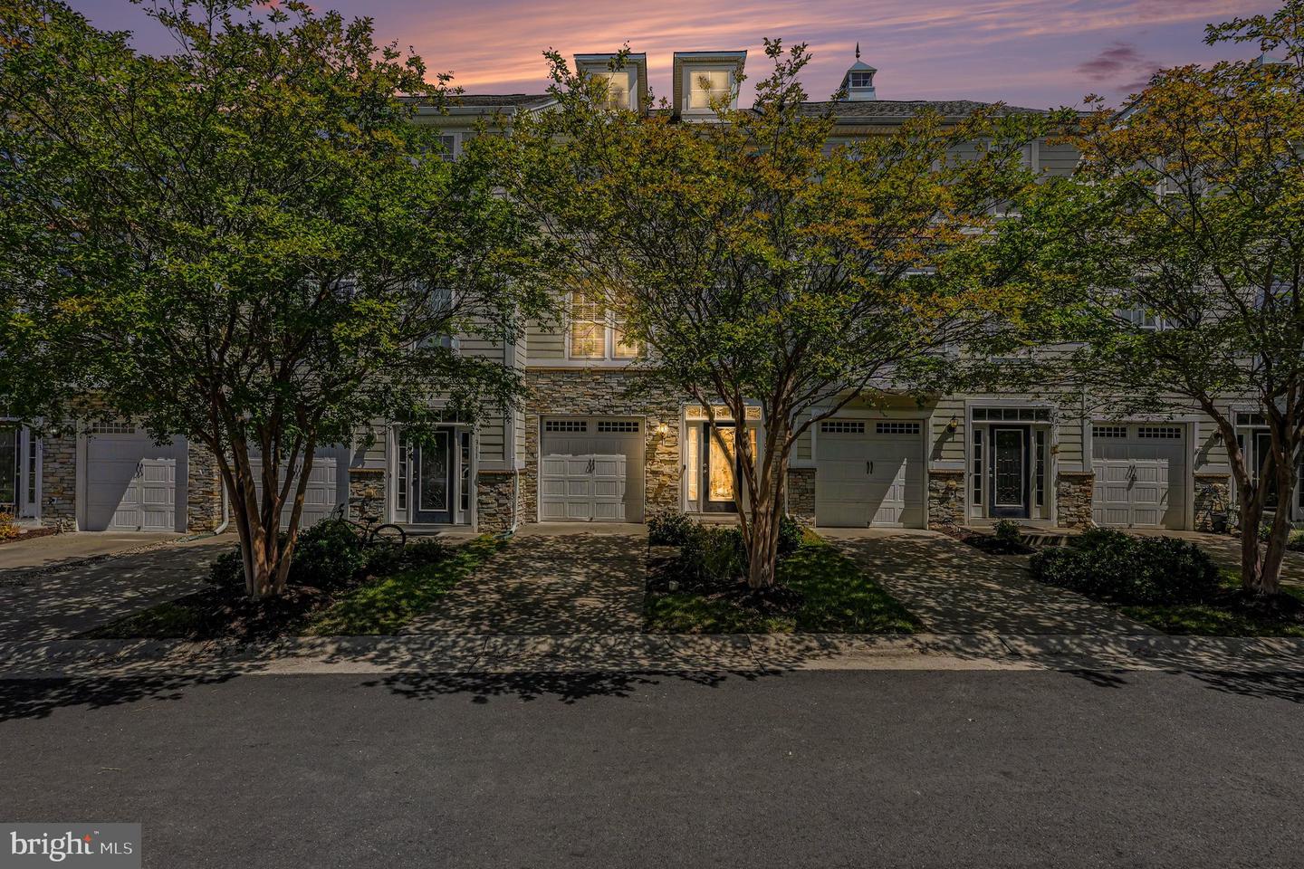 309 Monroe Point Drive