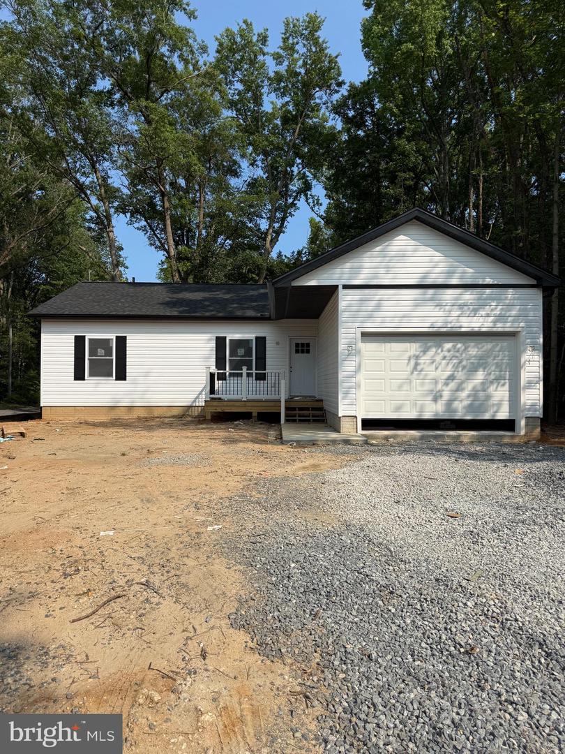 105 Circle Lane
