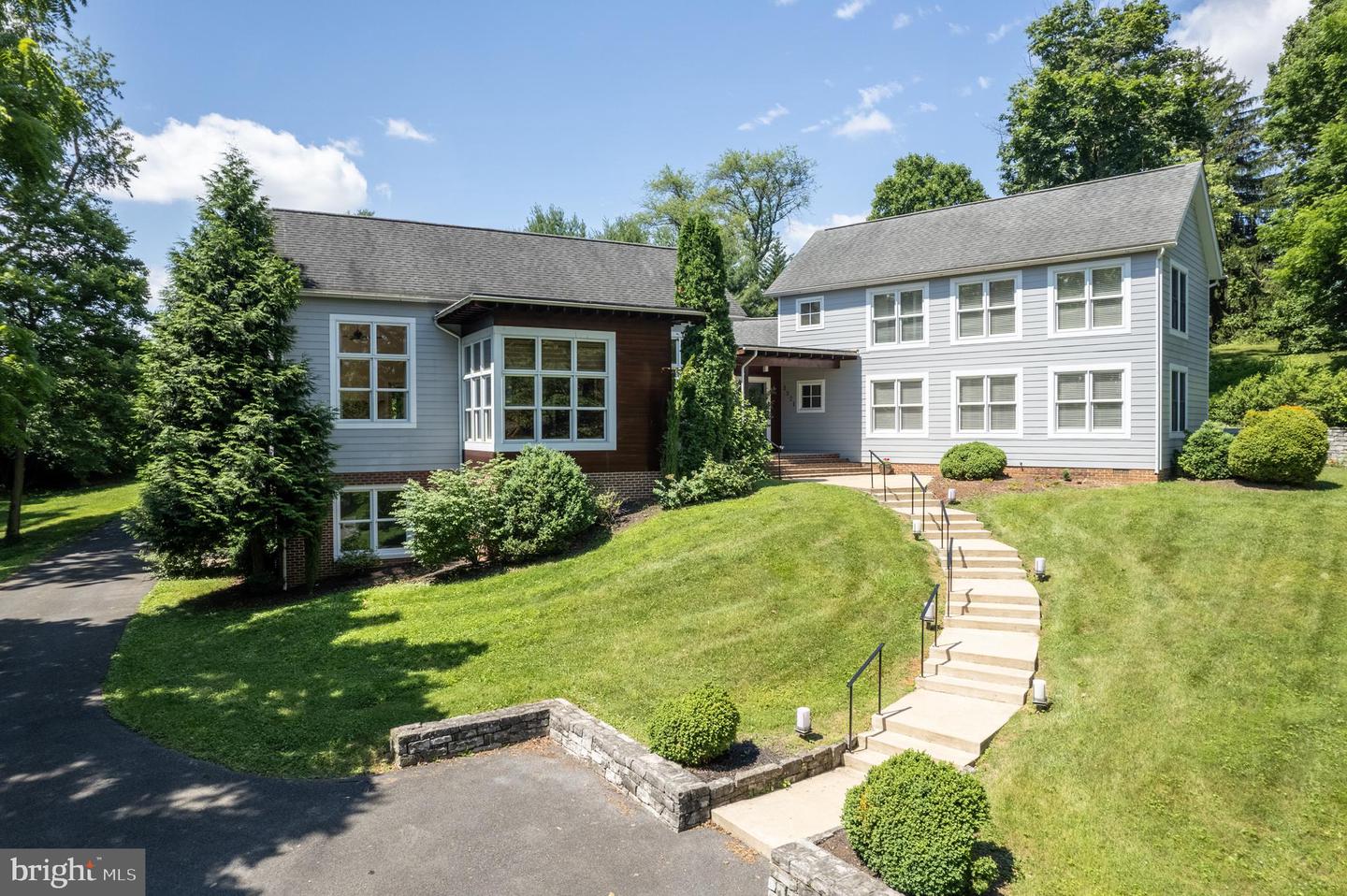 1321 Vanceright Circle, Winchester