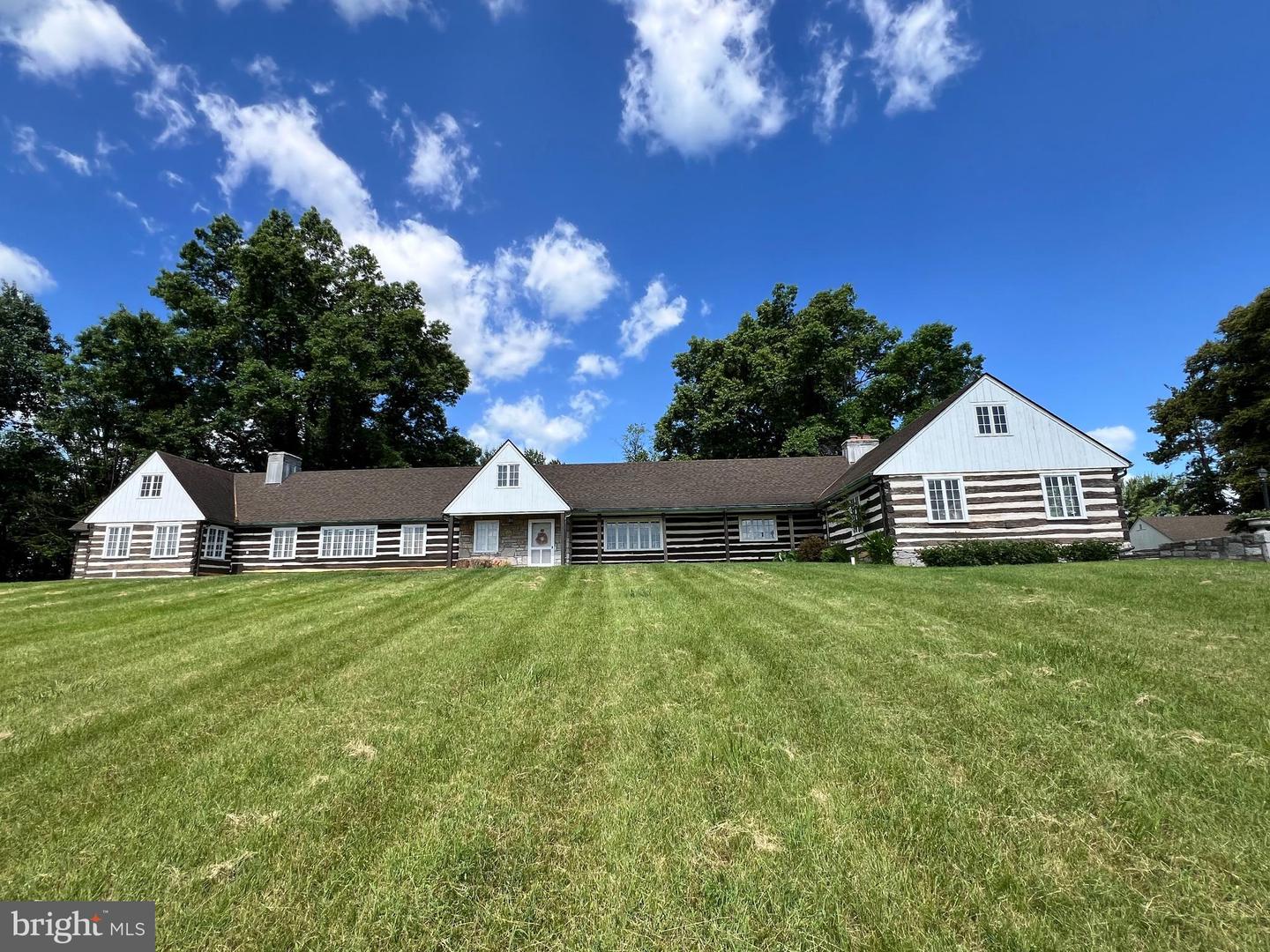 465 Fairmont Avenue, Winchester