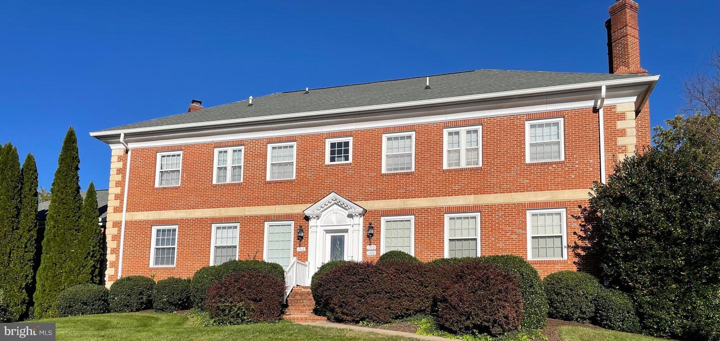 1310 Ramseur Lane, Winchester