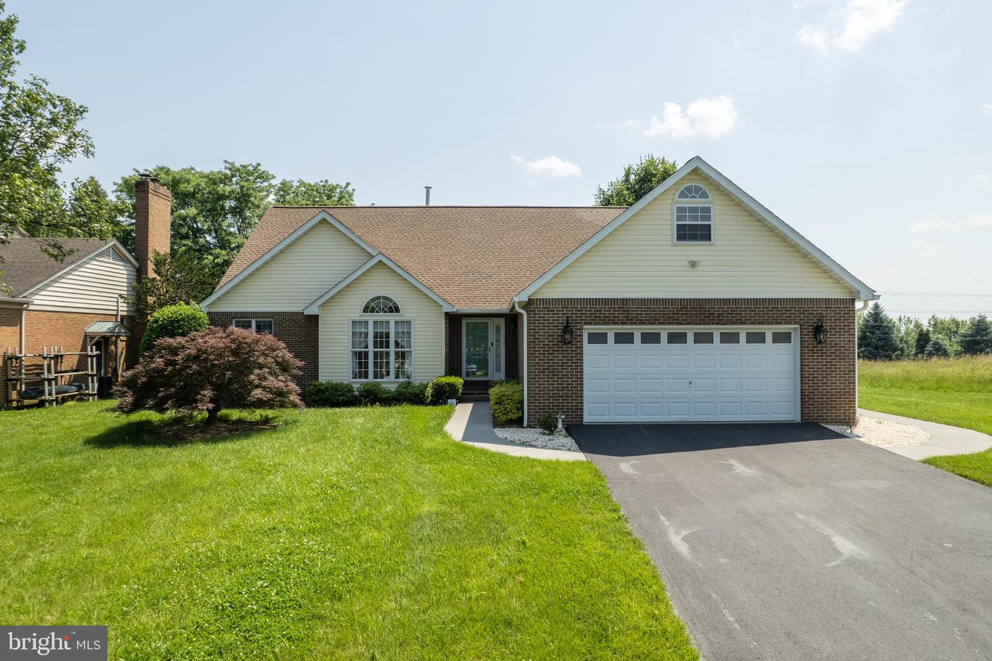 1629 Pondview Drive, Winchester