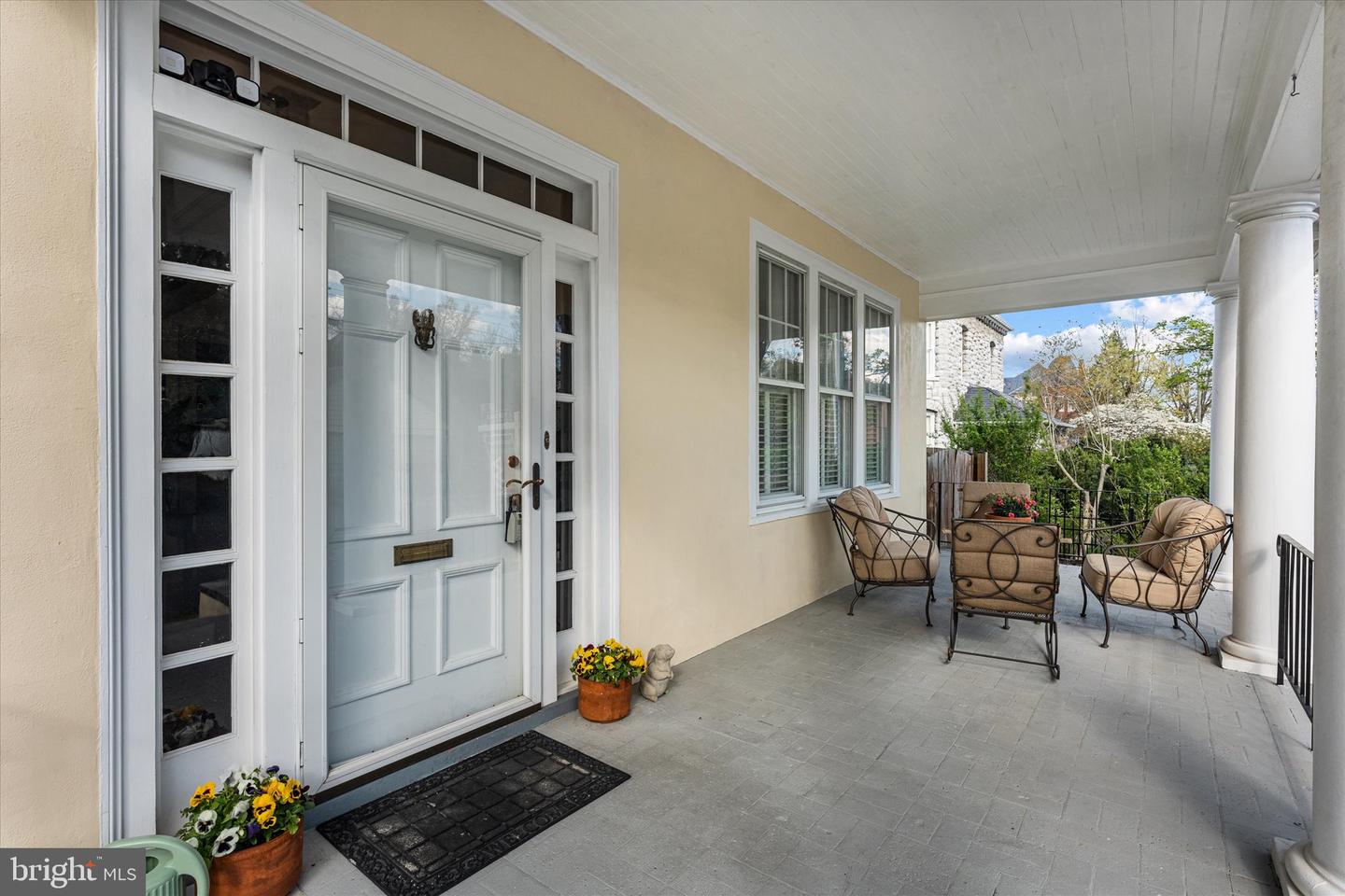 220 Wolfe Street, Winchester