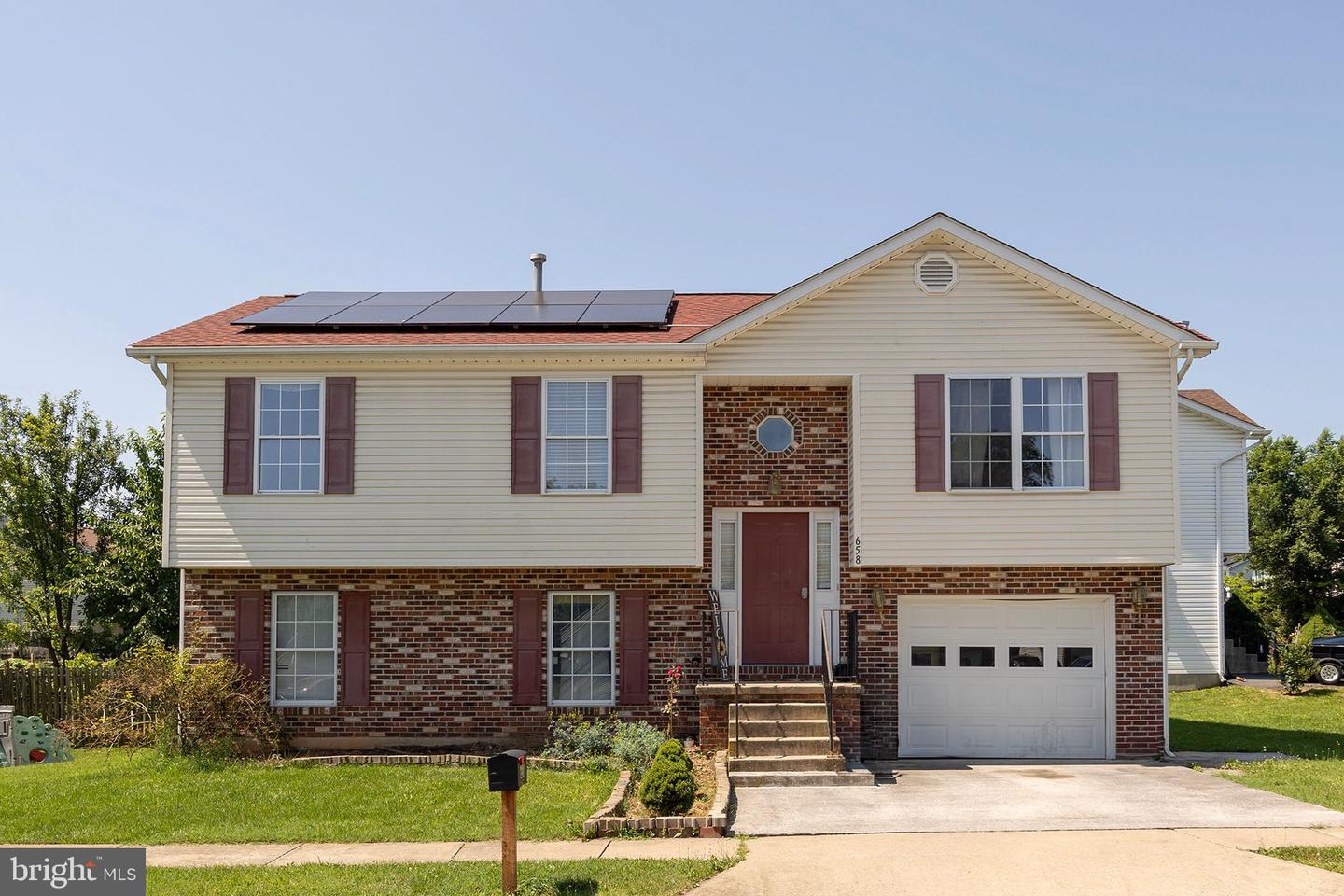 658 Sherlock Trace, Winchester