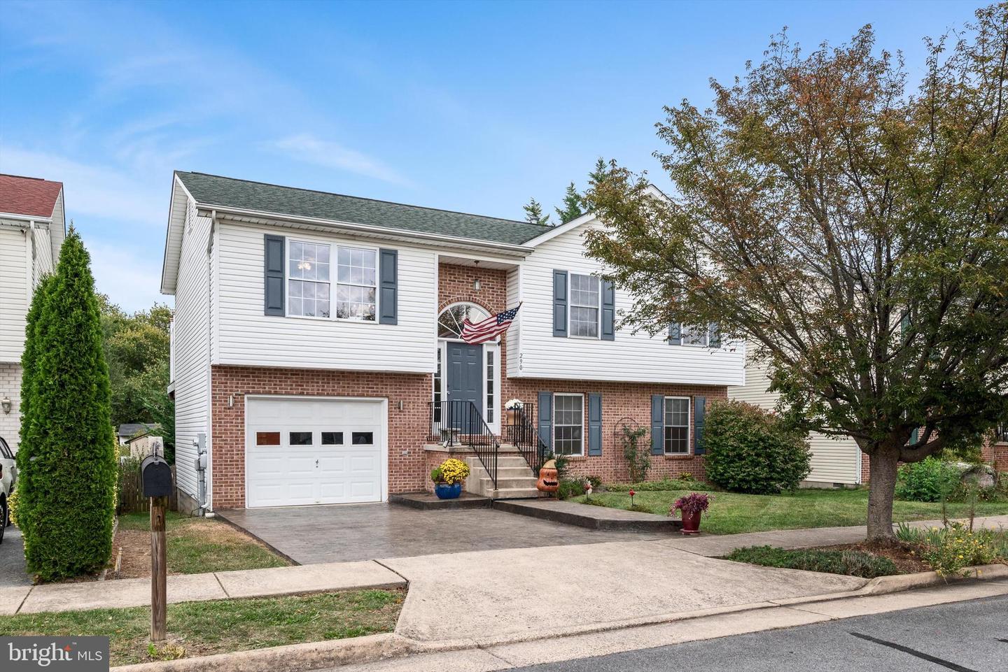 290 Green Street, Winchester