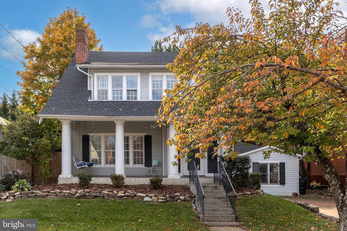 315 W Leicester Street, Winchester