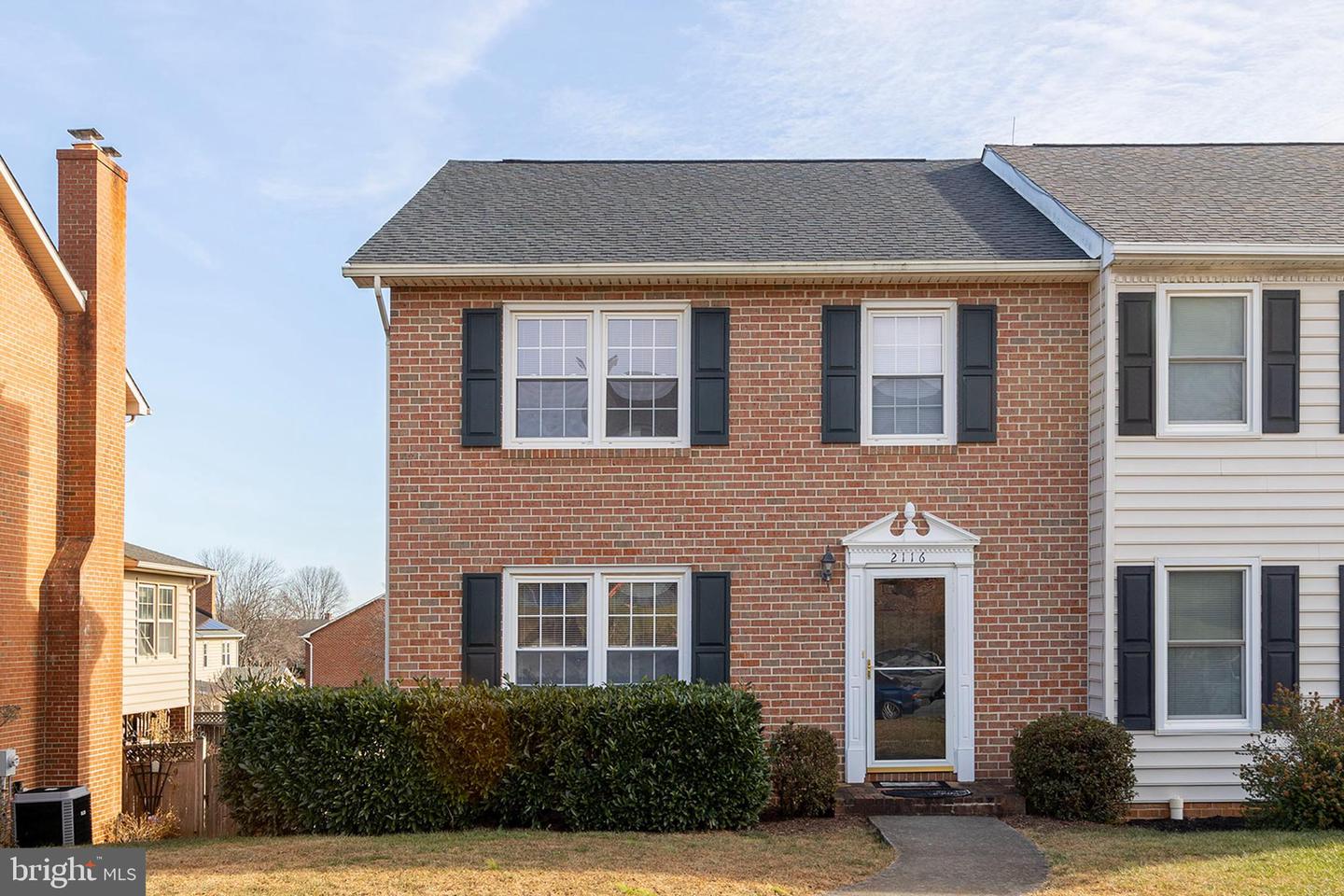 2116 Stoneleigh Drive, Winchester
