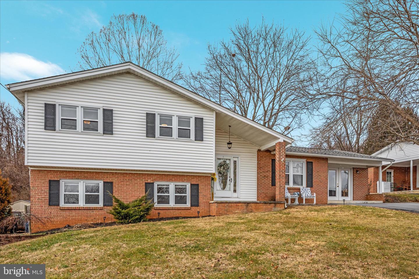 519 Whitacre Street, Winchester