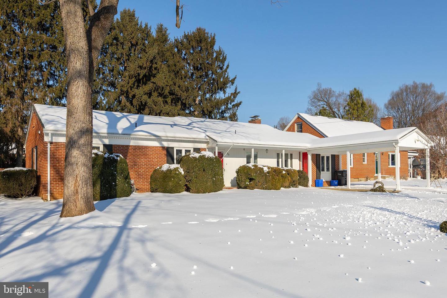 307 Fox Drive, Winchester