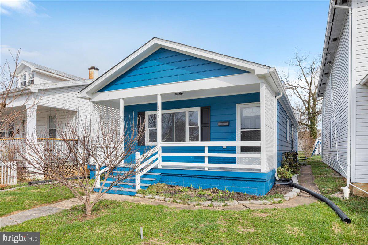 126 S Euclid Avenue, Winchester